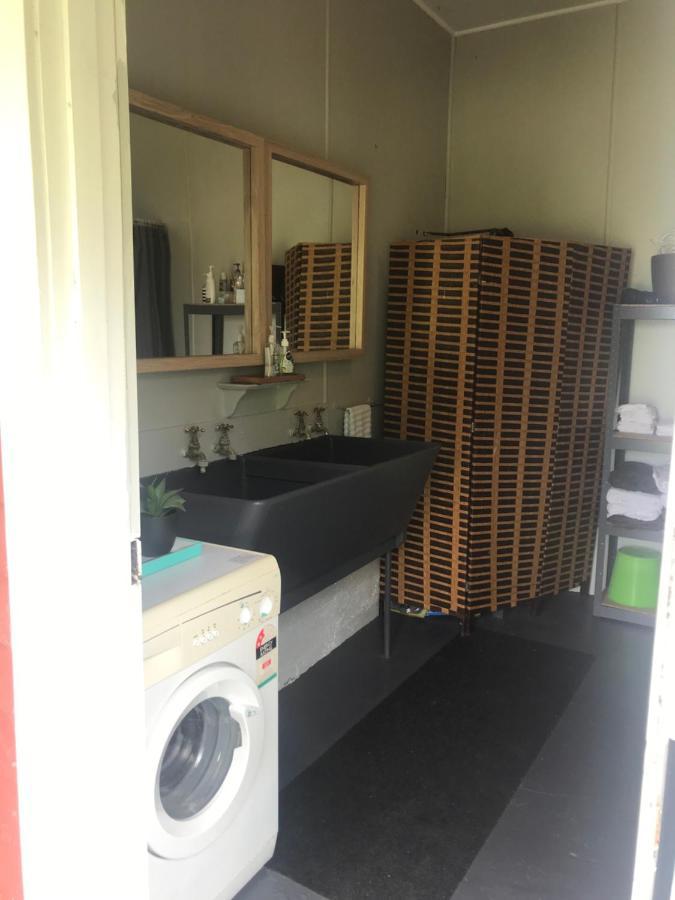 Вилла Red Shed Quarters Kotemaori Экстерьер фото